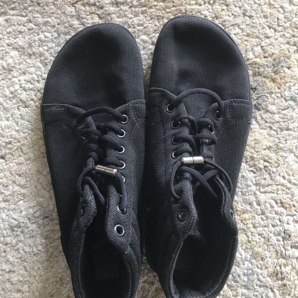 Feelgrounds Hightop Knit Black Barefoot Shoes Sneakers 38EU 7.5US black